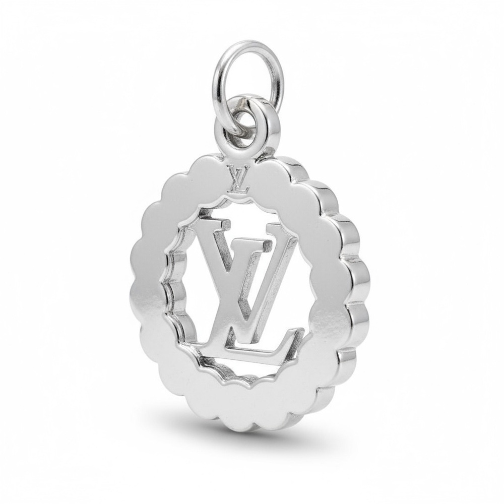Louis Vuitton Authentic Silver Crystal Necklace Pendant for Necklace - Picture 10 of 15